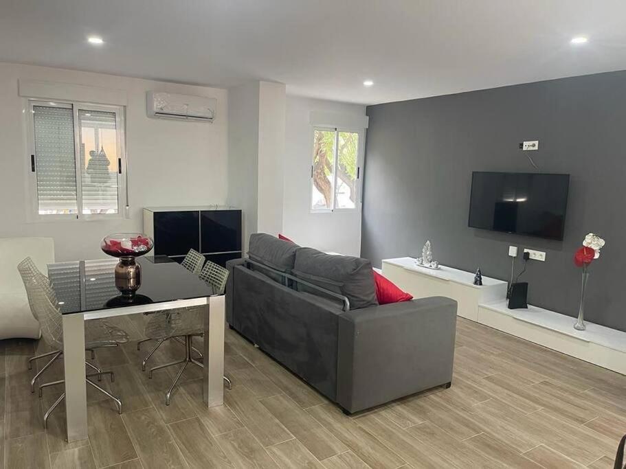 Moderno Apartamento En Elche Exteriör bild